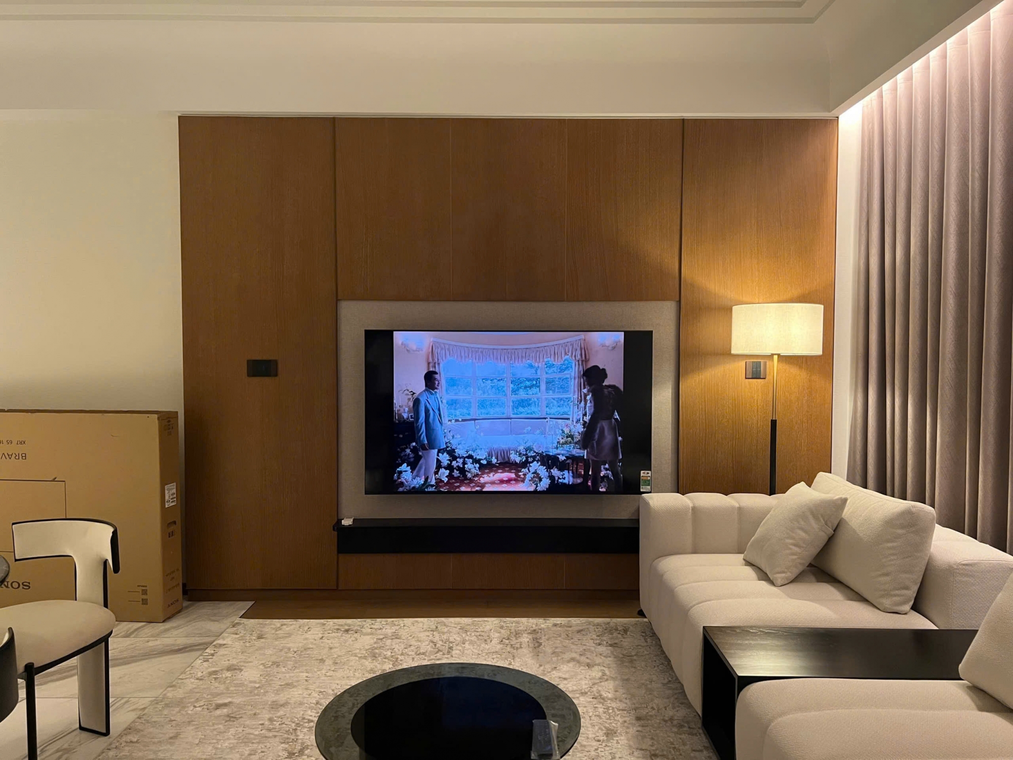 Grand Marina Saigon Sea corner 3 bedroom apartment for rent with a bright and spacious interior