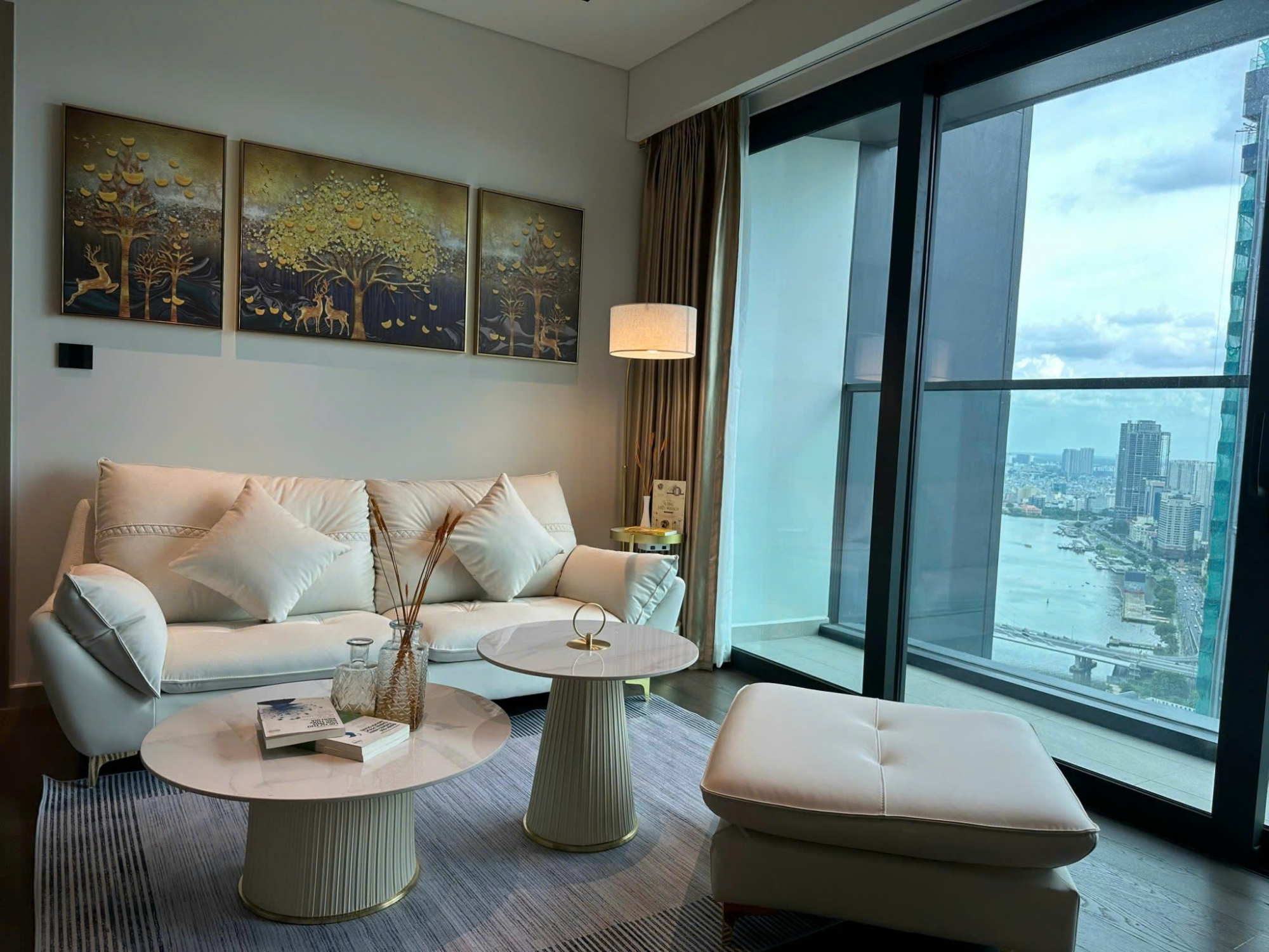  River view 1 bedroom apartment for sale at Grand Marina Saigon Lake tower